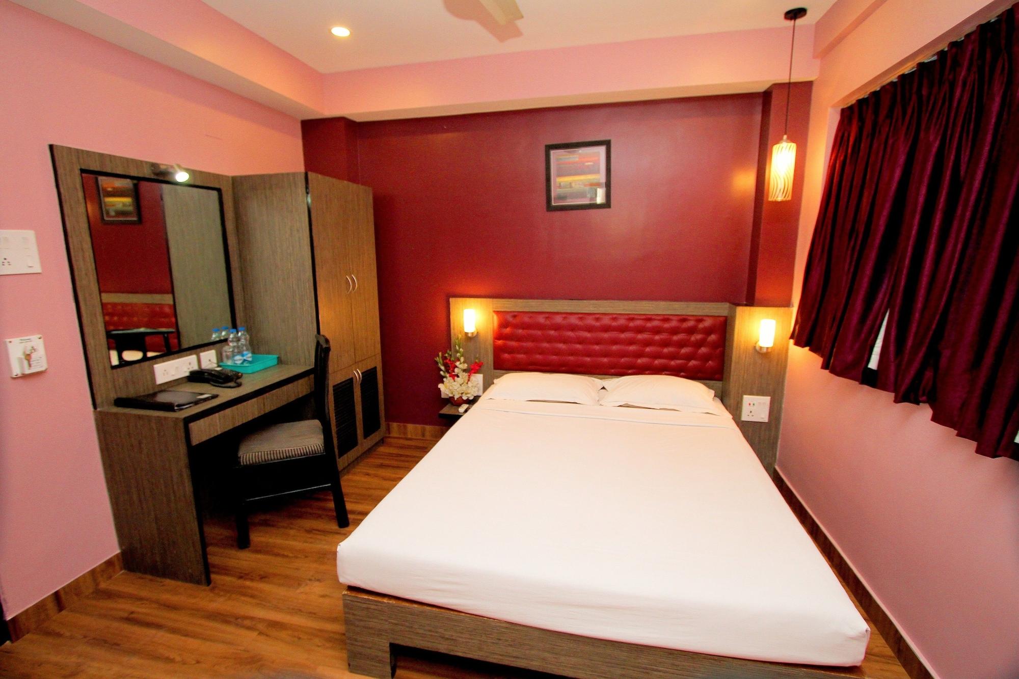 Crestwood Kolkata