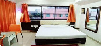 Crestwood 3* Kolkata
